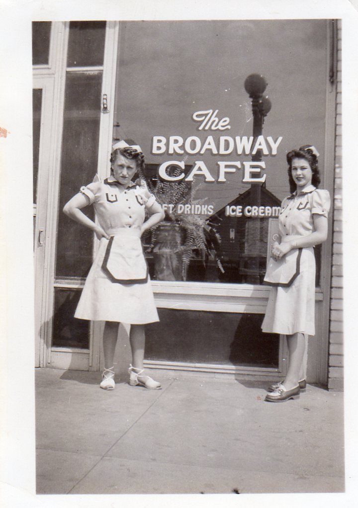 Broadway Cafe